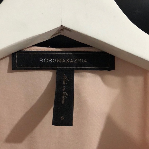 BCBG Light pink silky blouse - Picture 4 of 4